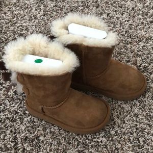 Toddler Winter Ugg Boots Sz 9